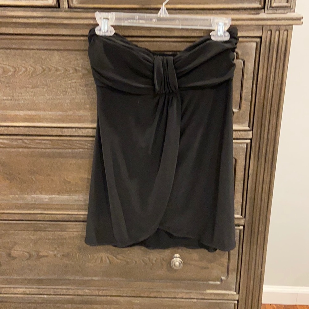Strapless black Lycra top